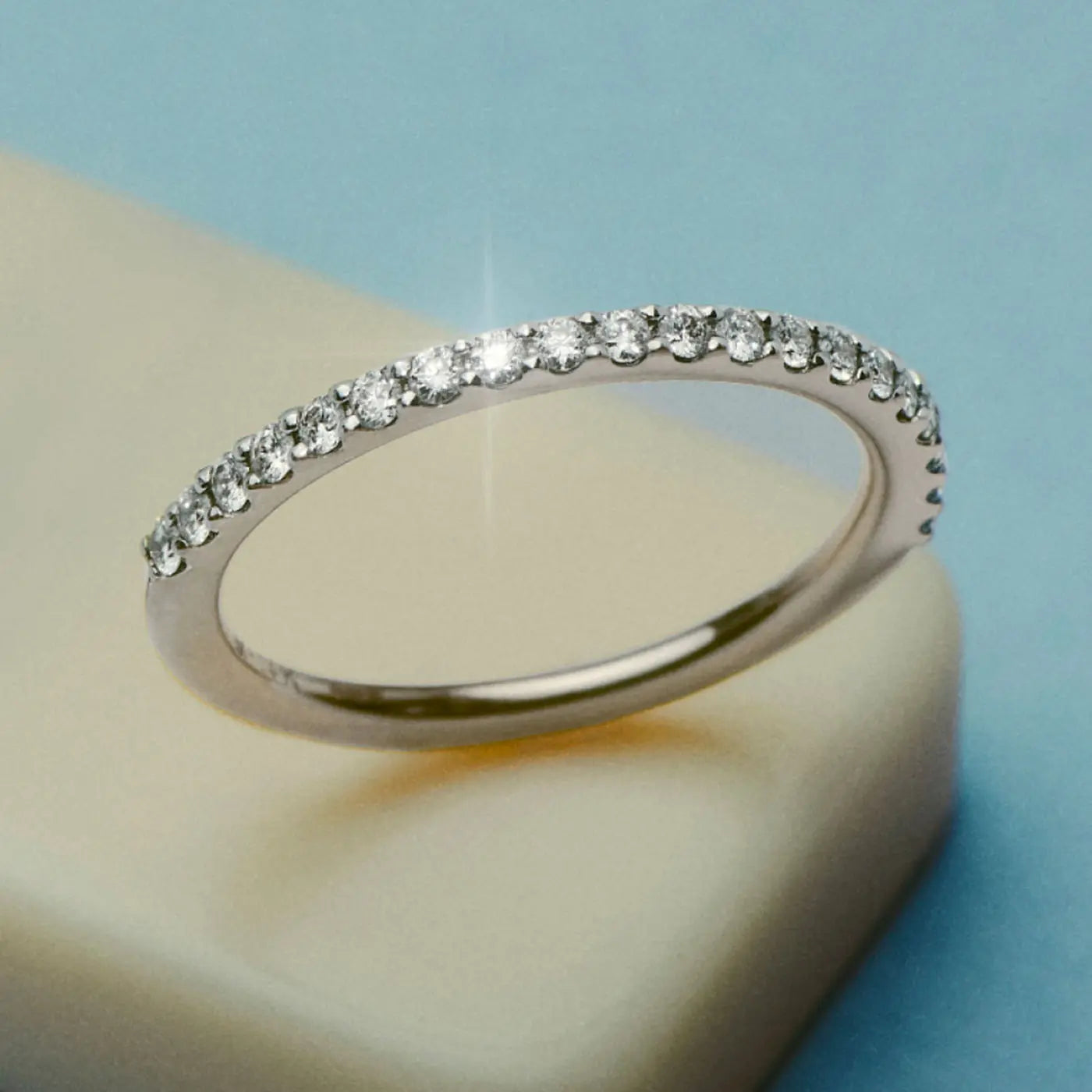 14ct solid white gold