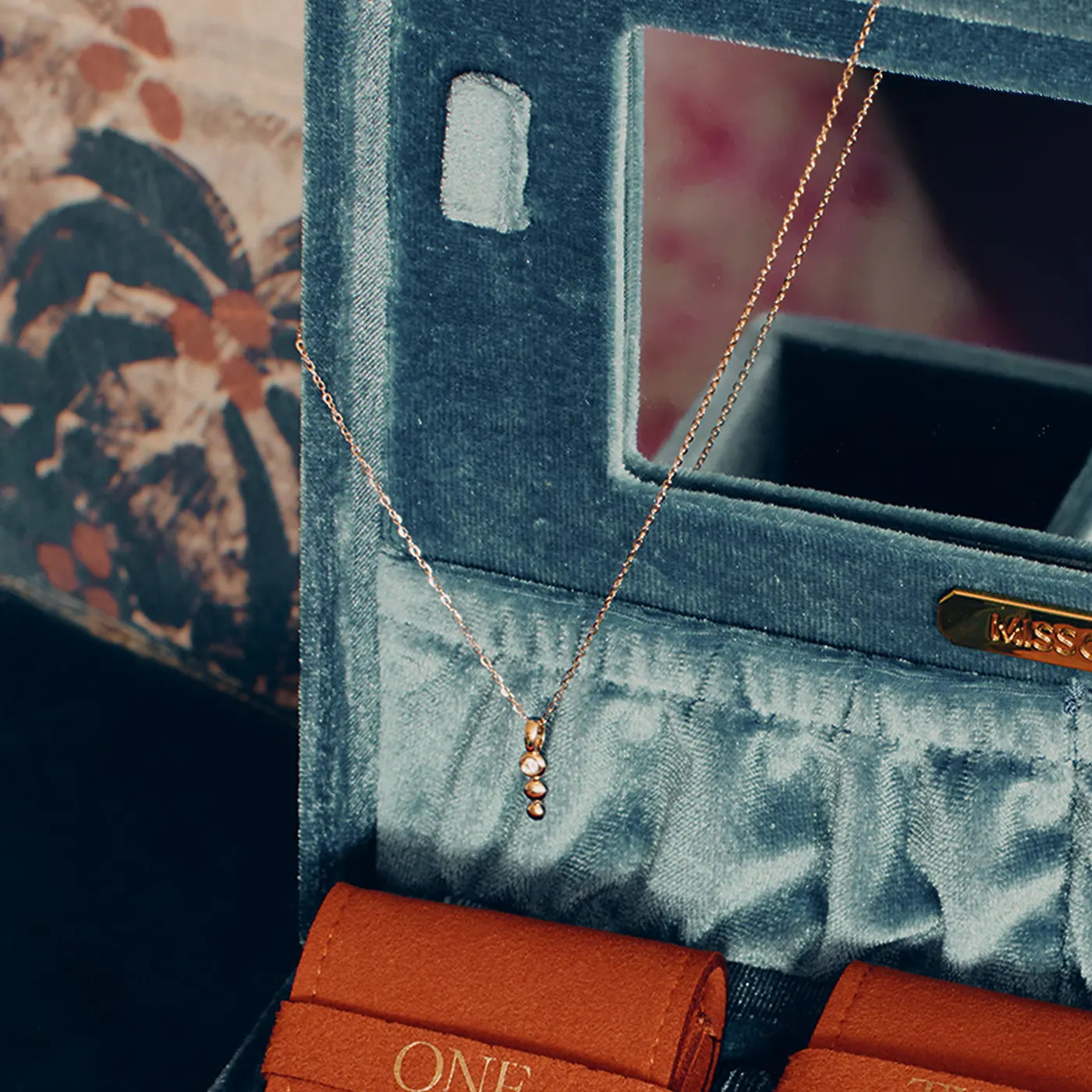 jewellery advent calendar solid gold with fine pendant necklace