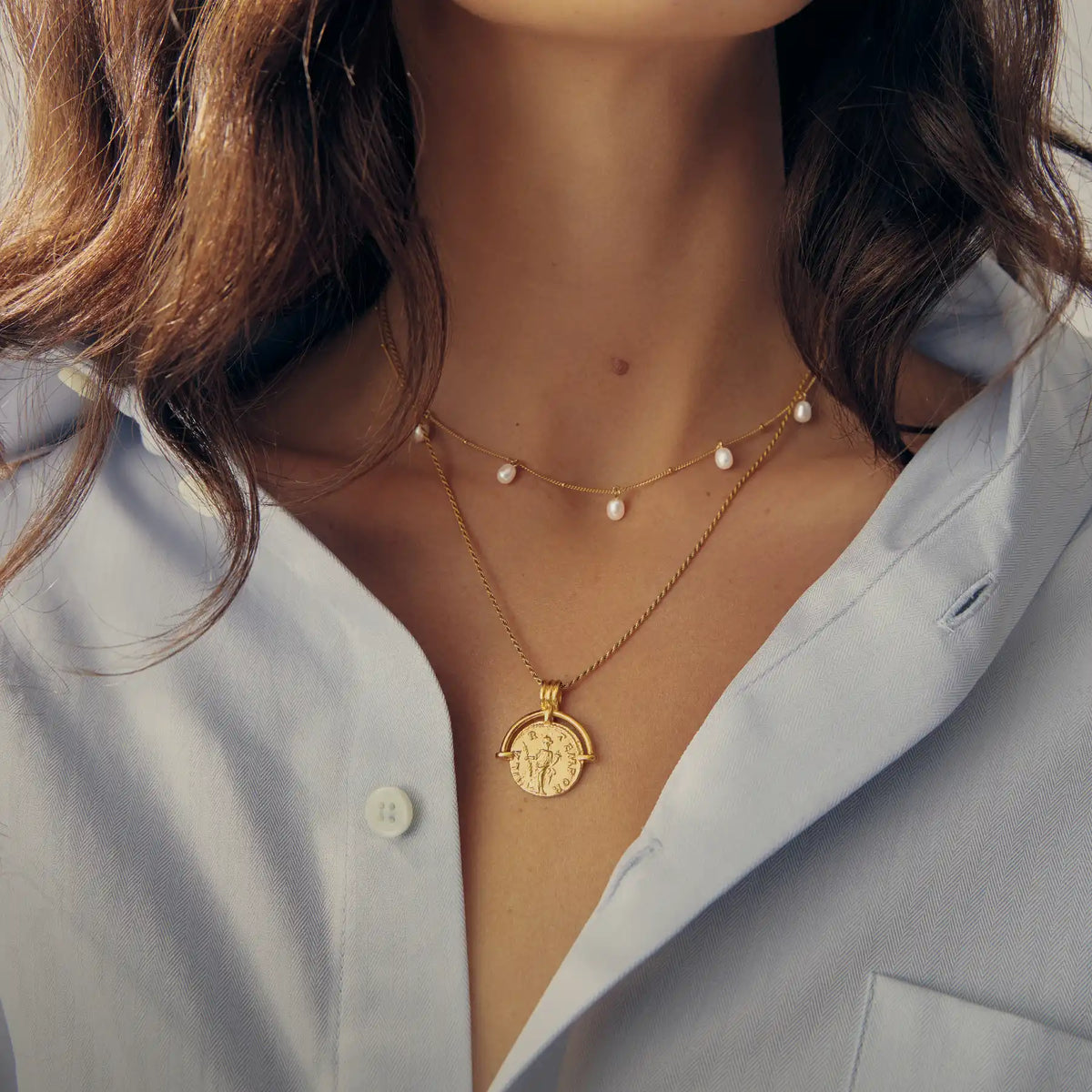 Roman Arc Gold Necklace and Pearl gold necklace