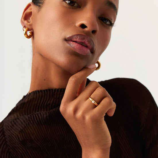 Button Pearl Classic Stacking Ring | 18ct Gold Plated Vermeil/Pearl Rings Missoma 
