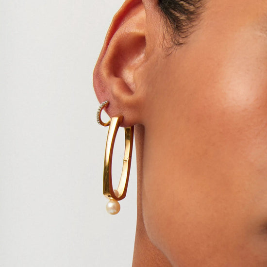 Button Pearl Ovate Hoop Earrings | 18ct Gold Plated/Pearl Earrings Missoma 