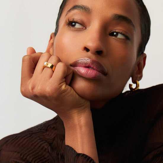 Button Pearl Square Chunky Ring | 18ct Gold Plated Vermeil/Pearl Rings Missoma 