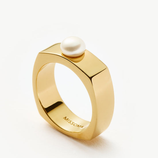 Button Pearl Square Chunky Ring | 18ct Gold Plated Vermeil/Pearl Rings Missoma 