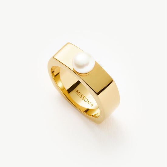 Button Pearl Square Chunky Ring | 18ct Gold Plated Vermeil/Pearl Rings Missoma 