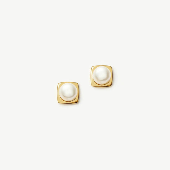 Button Pearl Square Stud Earrings | 18ct Gold Vermeil/Pearl Earrings Missoma 