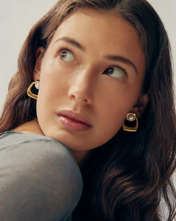 Button Pearl Statement Stud Earrings | 18ct Gold Plated/Pearl Earrings Missoma 