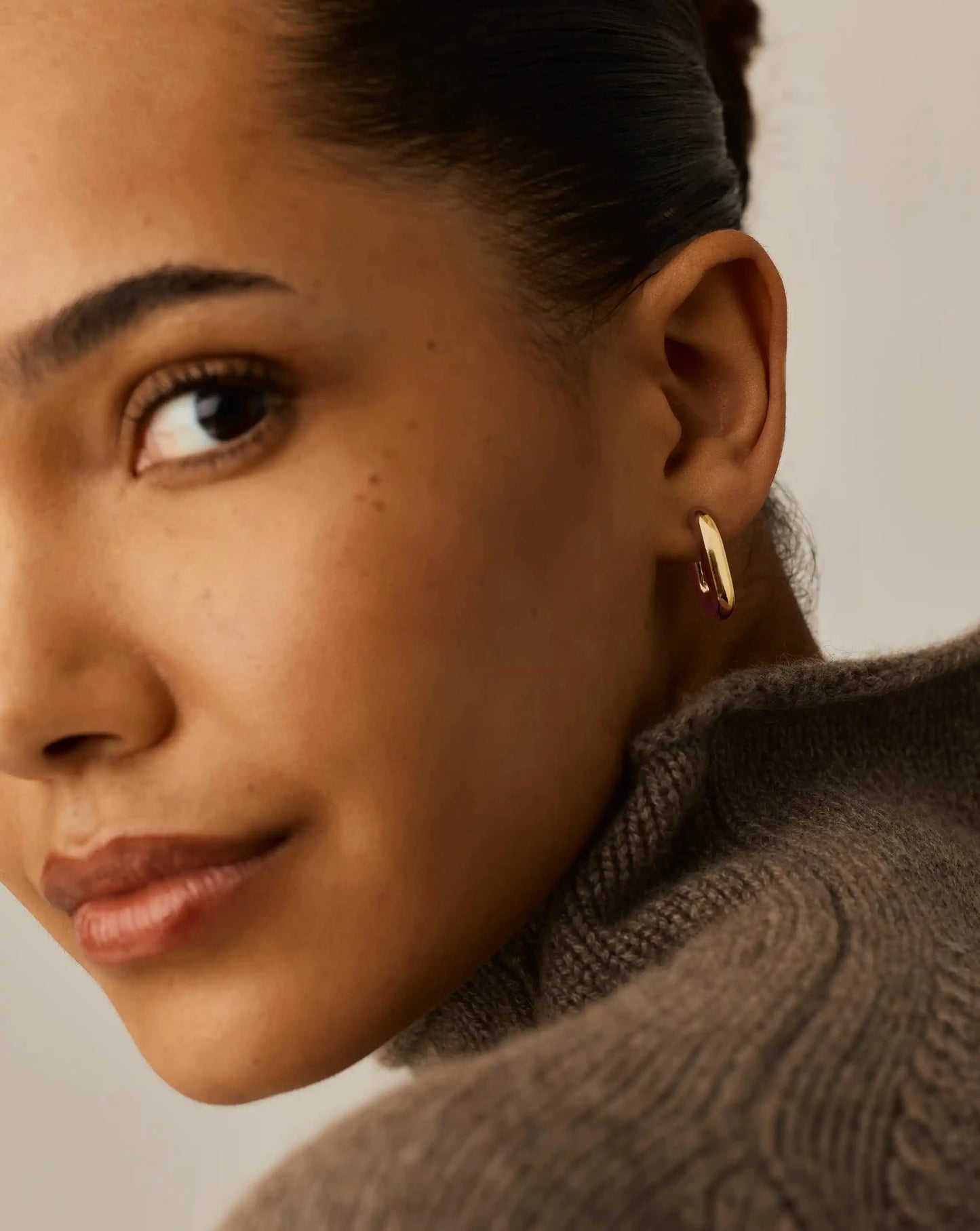 Chubby Oval Small Hoop Earrings | 18ct Gold Plated Earrings Missoma 