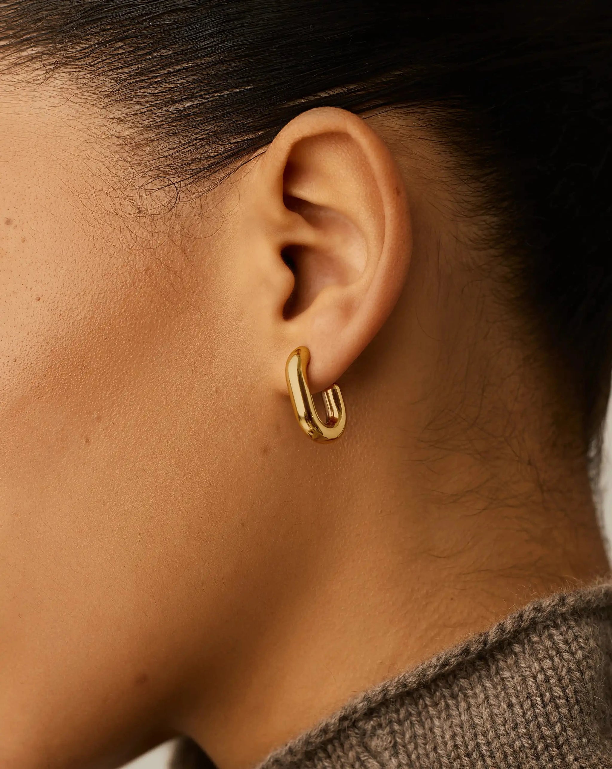 Chubby Oval Small Hoop Earrings | 18ct Gold Plated Earrings Missoma 