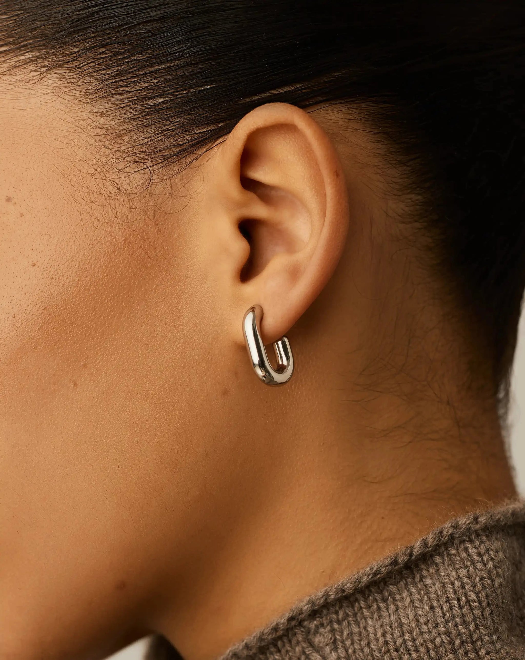 Chubby Oval Small Hoop Earrings | Platinum Plated Earrings Missoma 