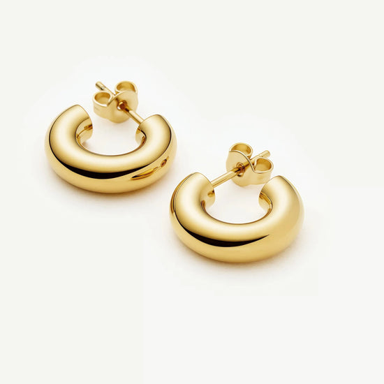 Classic Chubby Small Hoop Earrings | 18ct Gold Plated Earrings Missoma 