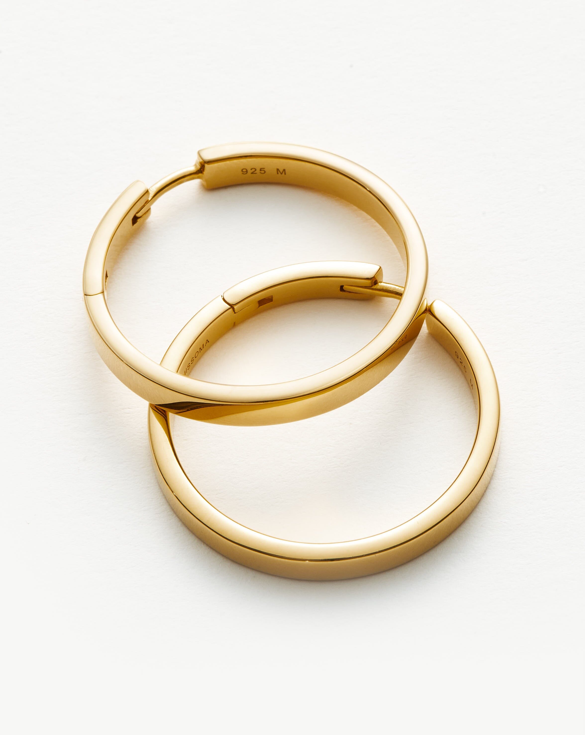 Classic Flat Medium Hoop Earrings | 18ct Gold Plated Vermeil Earrings Missoma 