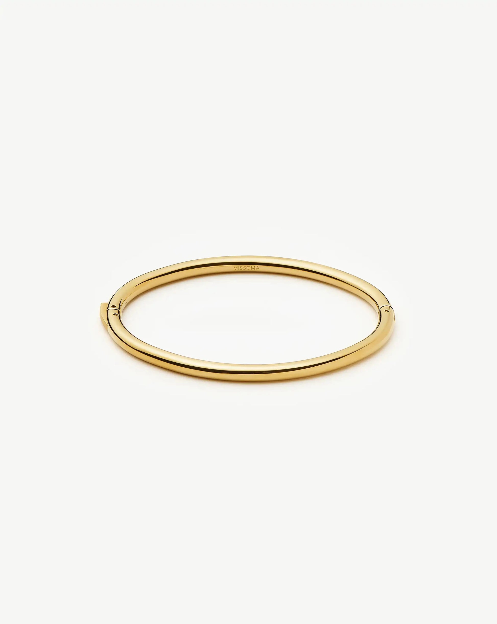 Classic Round Hinged Bangle | 18ct Gold Plated Bracelets Missoma 