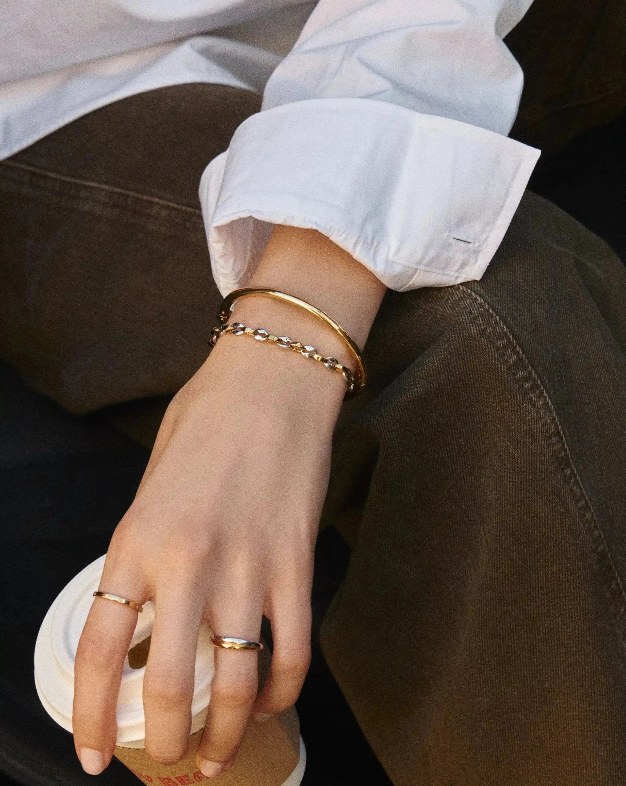Classic Round Hinged Bangle | 18ct Gold Plated Bracelets Missoma 