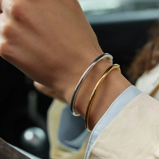 Classic Round Hinged Bangle | Platinum Plated Bracelets Missoma 