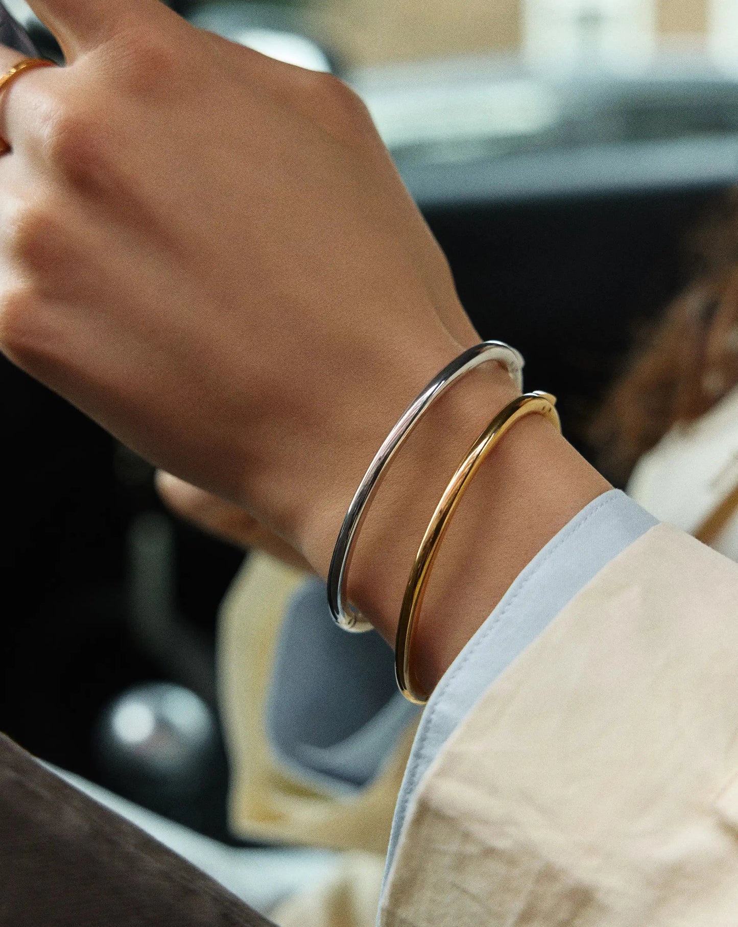 Classic Round Hinged Bangle | Platinum Plated Bracelets Missoma 