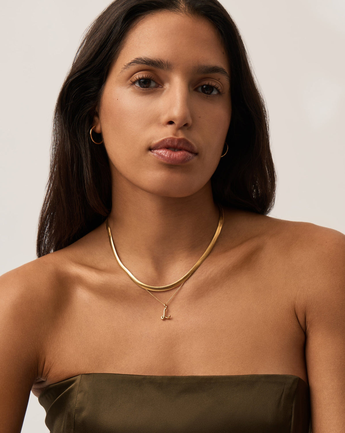 Curly Molten Mini Initial Necklace - L | 18ct Gold Vermeil Necklaces Missoma 