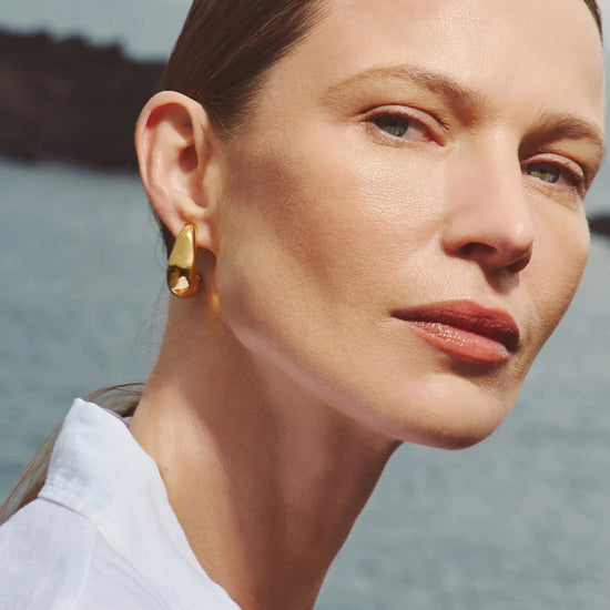 Dome Medium Hoop Earrings | 18ct Gold Plated Earrings Missoma 
