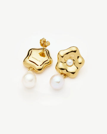 Eny Puffy Daisy Pearl Drop Earrings | 18ct Gold Plated/Pearl Earrings Missoma 