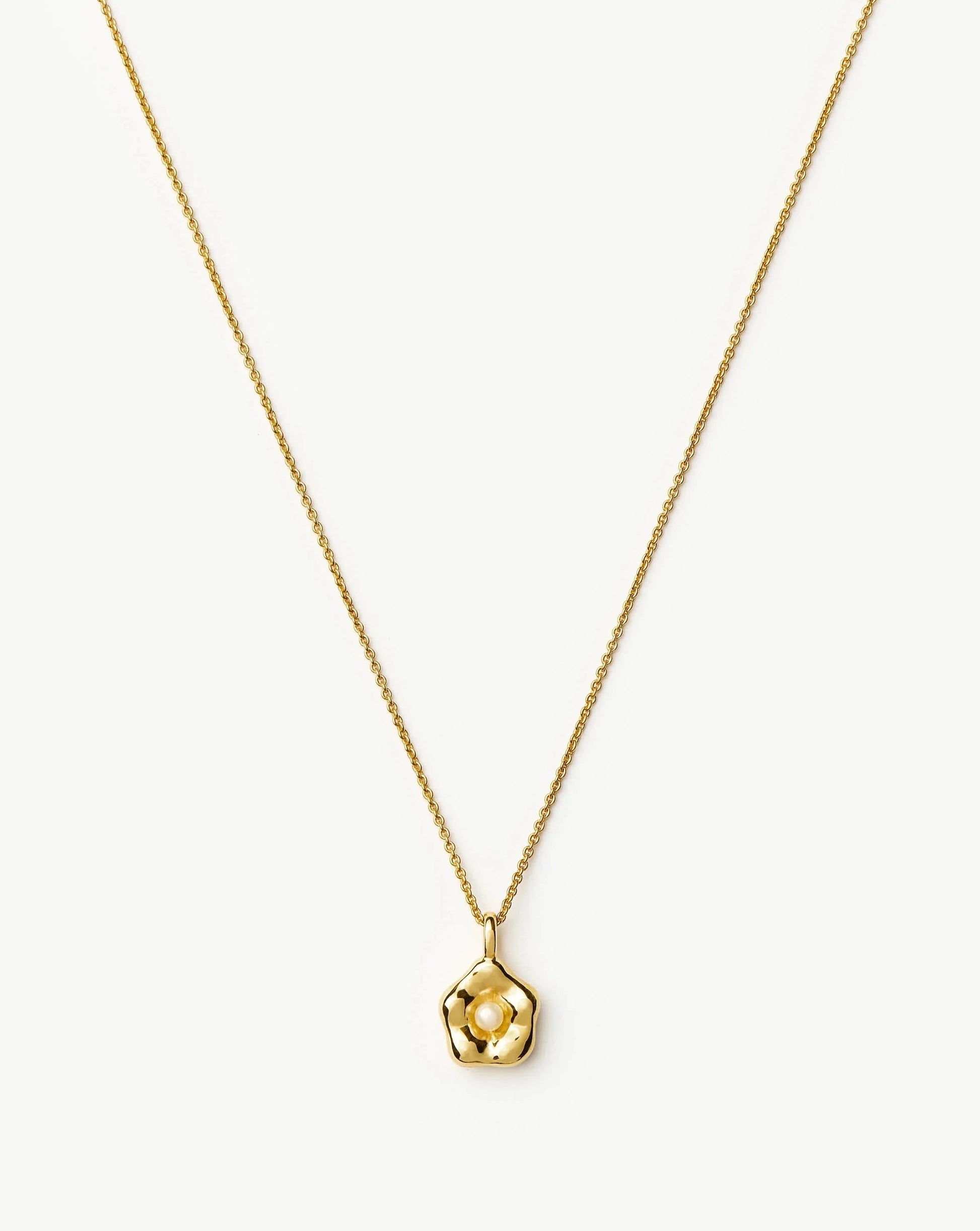 Eny Puffy Daisy Pendant Necklace | 18ct Gold Plated/Pearl Necklaces Missoma 