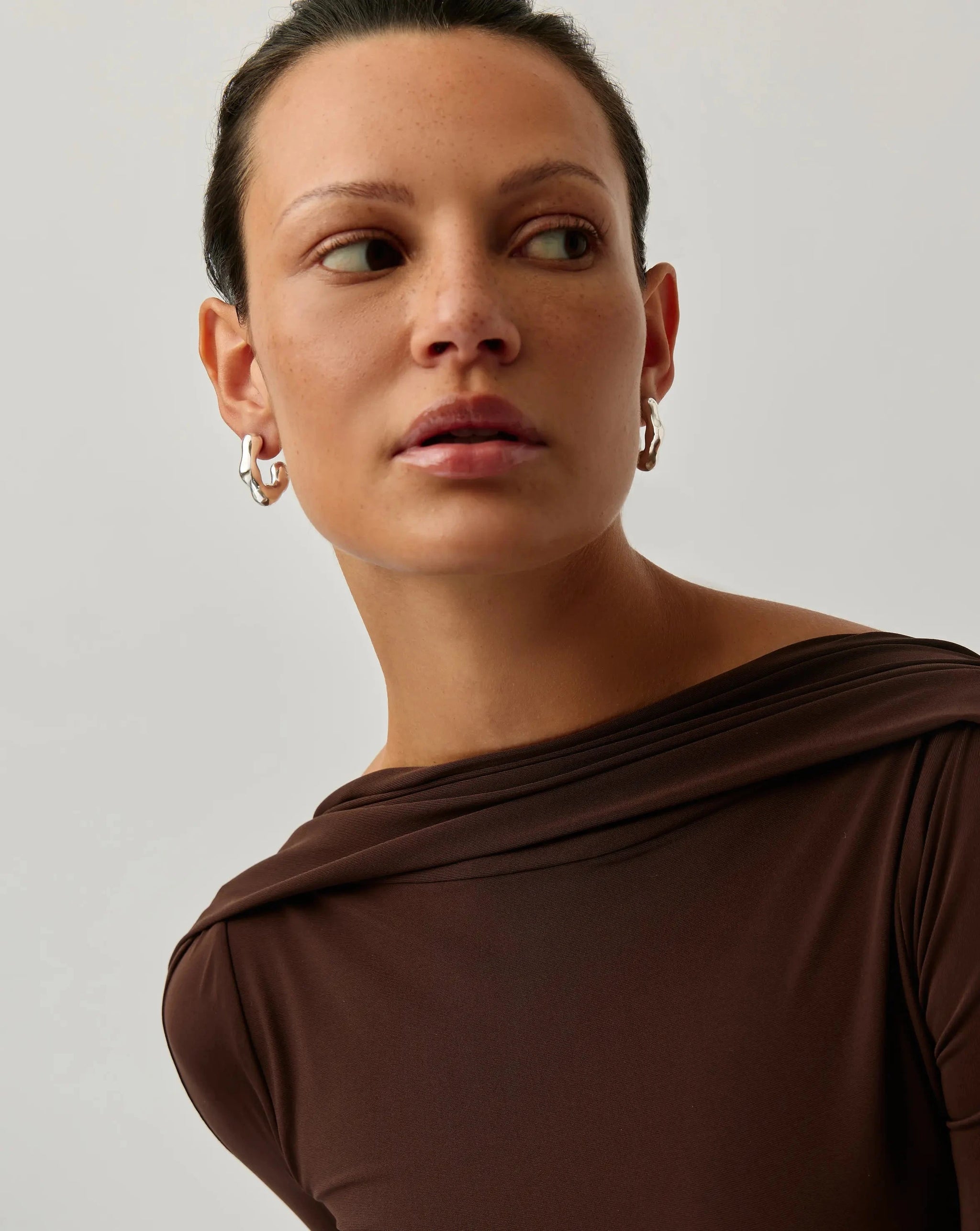 Eny Puffy Medium Hoop Earrings | Sterling Silver Earrings Missoma 