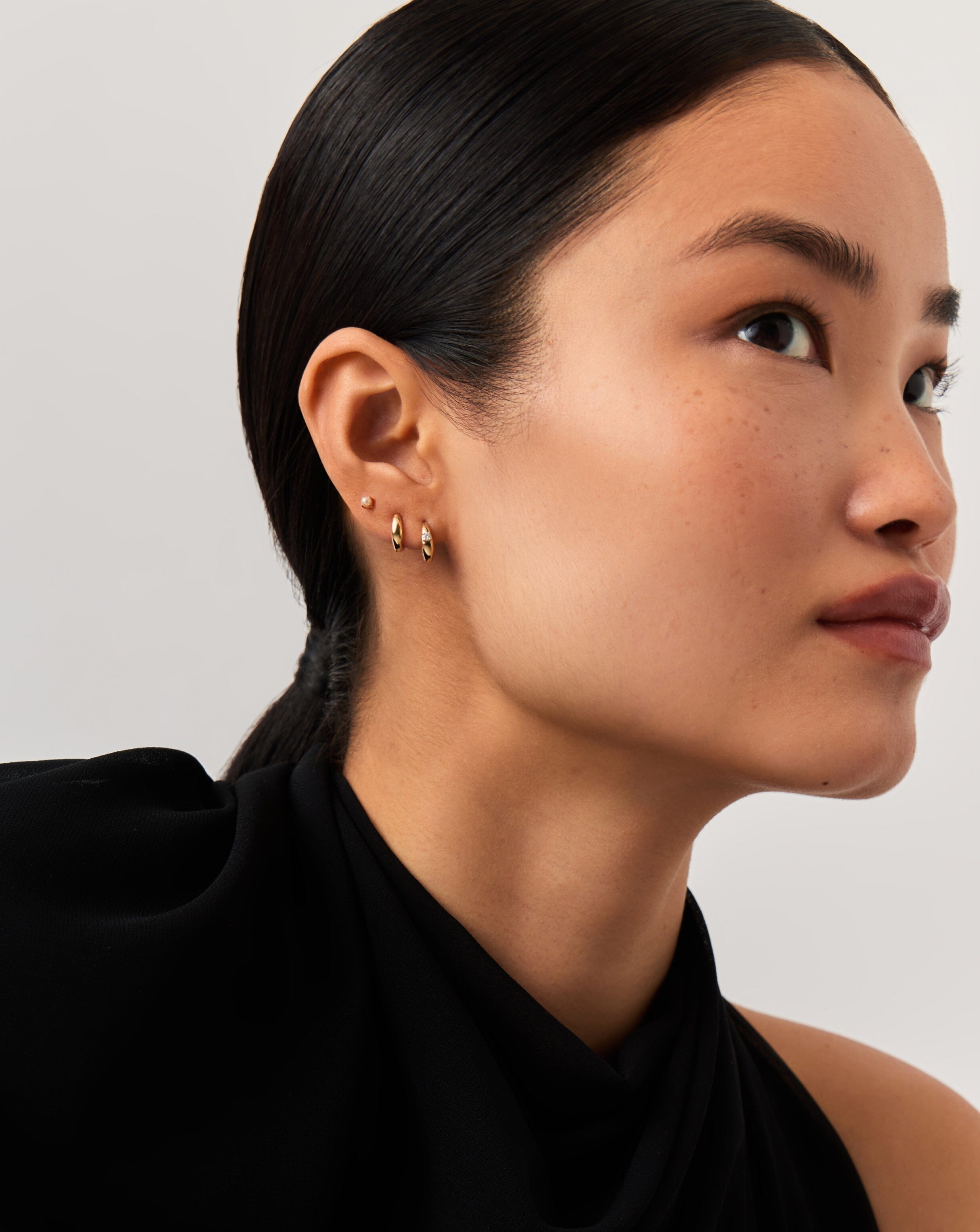 Fine Dome Huggies | 14ct Solid Gold Earrings Missoma 