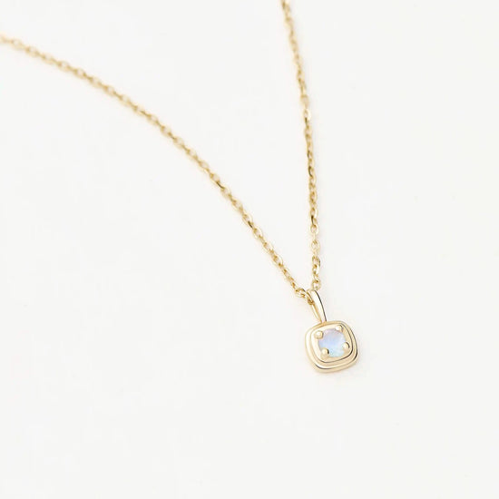 Fine June Birthstone Pendant Necklace | 14ct Solid Gold/Rainbow Moonstone Necklace Missoma 