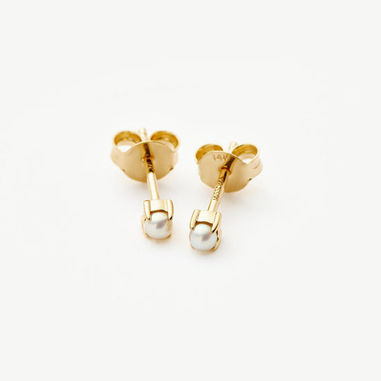 Fine Pearl Stud Earrings | 14ct Solid Gold/Pearl Earrings Missoma 
