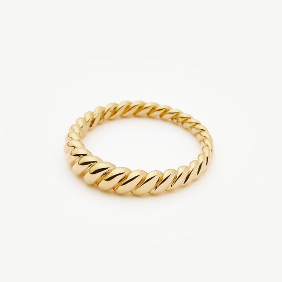 Fine Twisted Classic Ring | 14ct Solid Gold Rings Missoma 