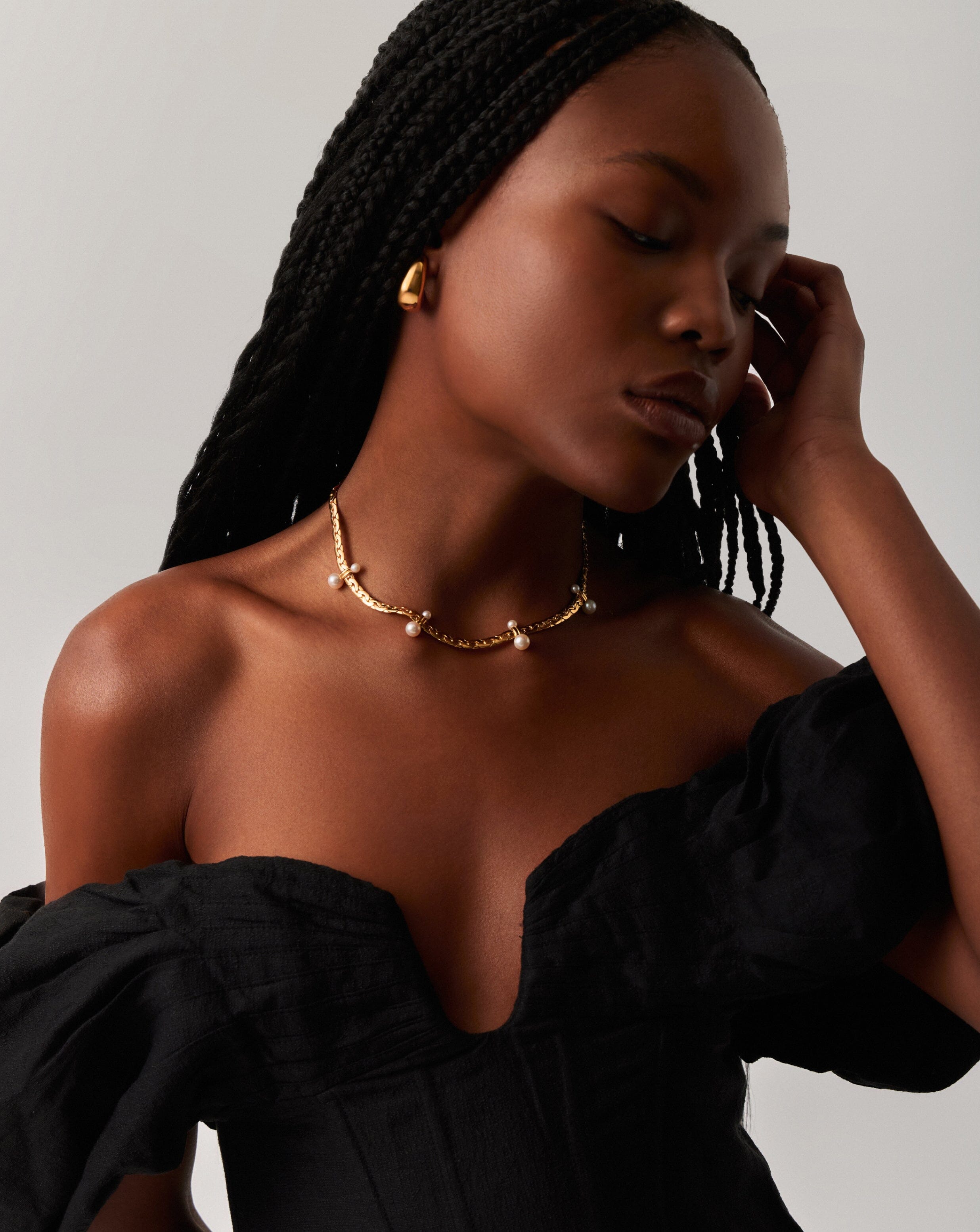 Floating Pearl Cobra Chain Choker | 18ct Gold Plated/Pearl Necklaces Missoma 