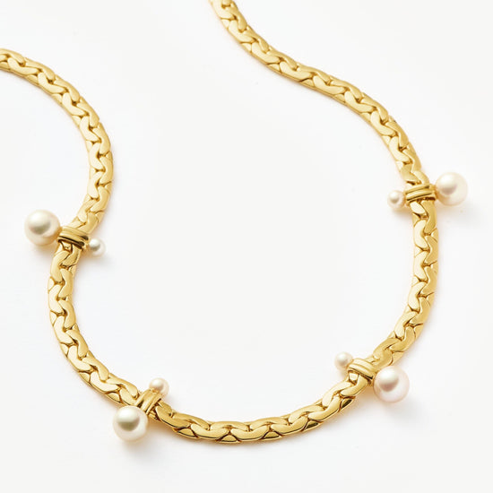 Floating Pearl Cobra Chain Choker | 18ct Gold Plated/Pearl Necklaces Missoma 