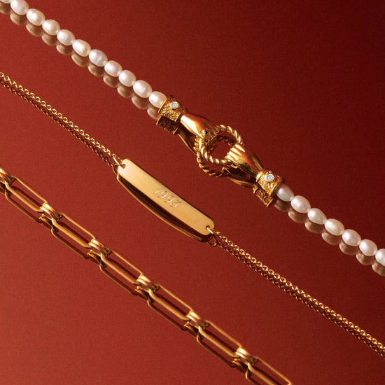 Harris Reed In Good Hands Pearl Bracelet | 18ct Gold Plated/Pearl & Black Onyx Bracelets Missoma 