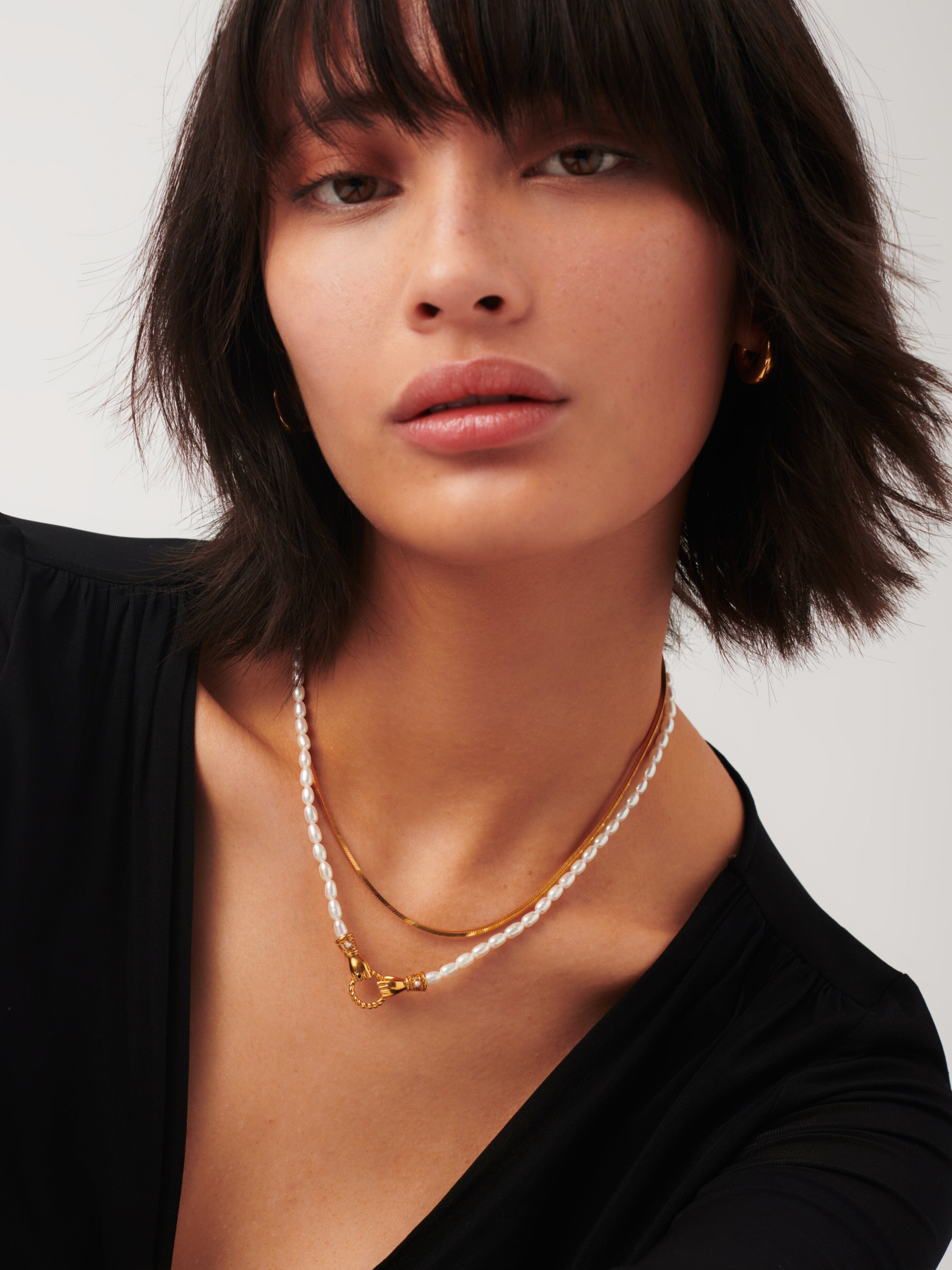 Harris Reed In Good Hands Pearl Pendant Necklace | 18ct Gold Plated/Pearl & Black Onyx Necklaces Missoma 