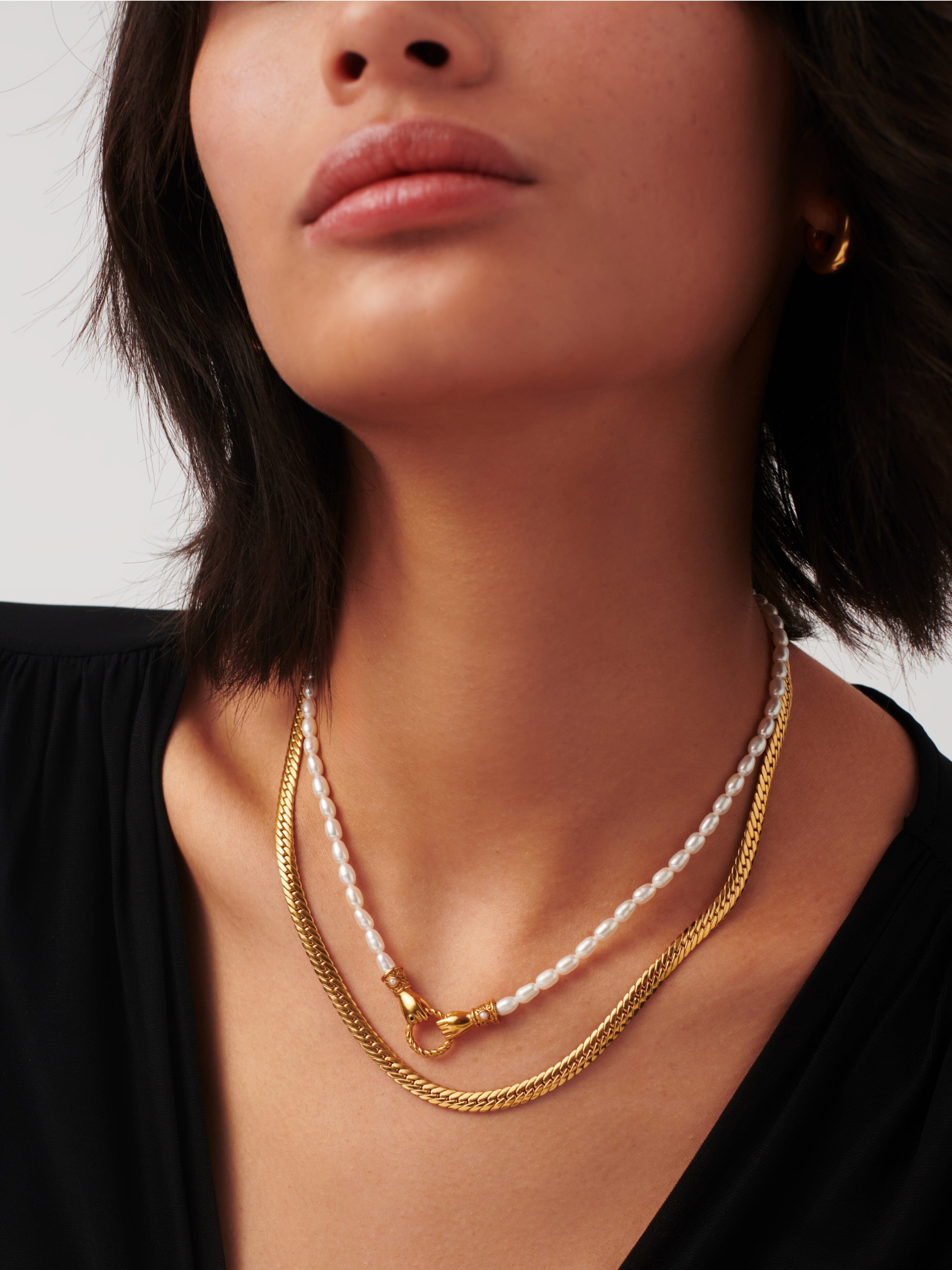 Neck on sale pendant gold