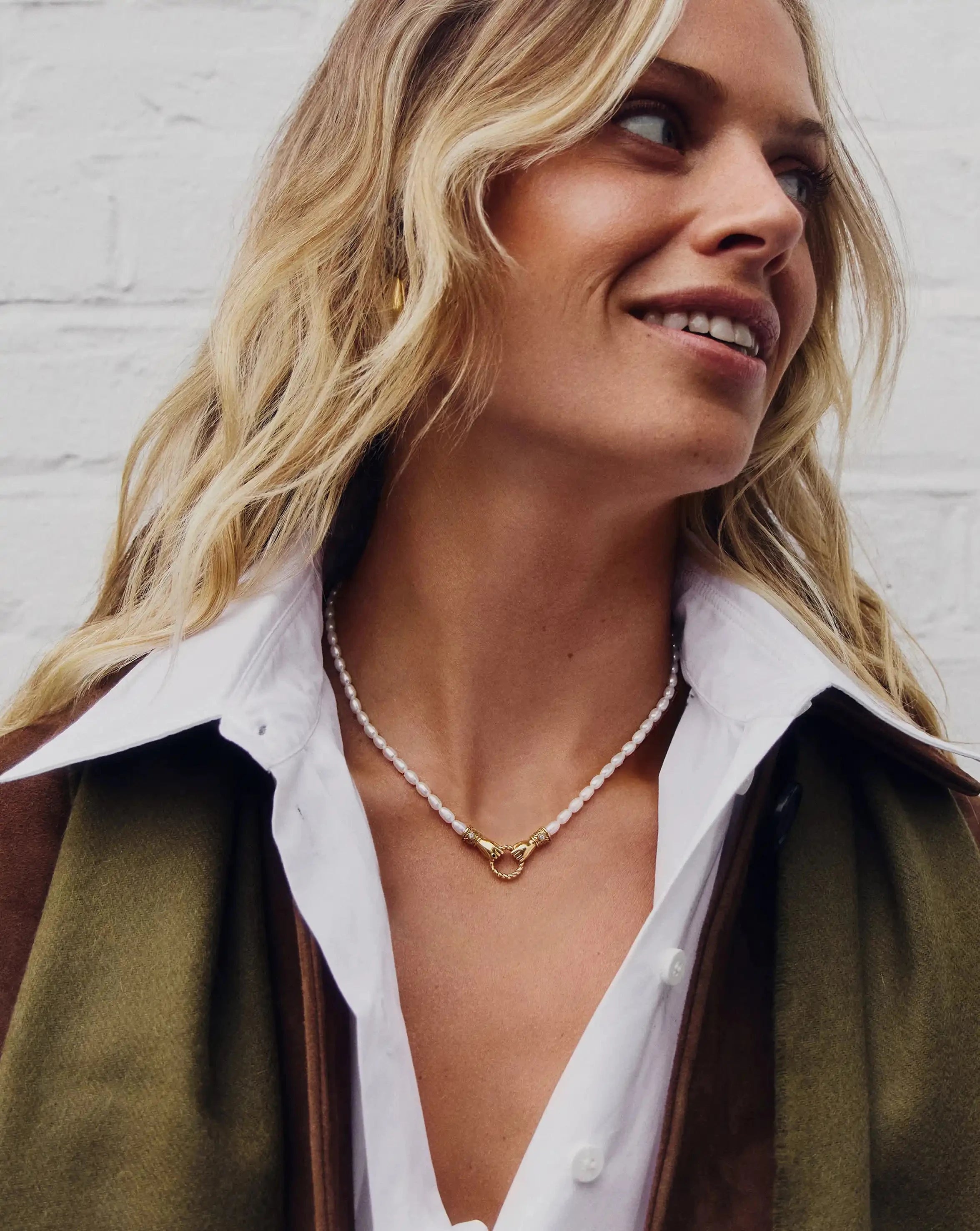Harris Reed In Good Hands Pearl Pendant Necklace | 18ct Gold Plated/Pearl & Black Onyx Necklaces Missoma 