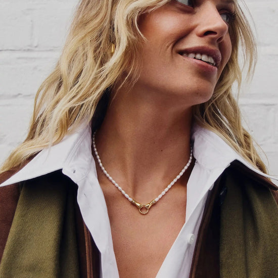 Harris Reed In Good Hands Pearl Pendant Necklace | 18ct Gold Plated/Pearl & Black Onyx Necklaces Missoma 