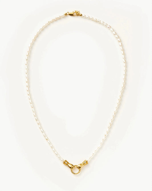 Harris Reed Medium In Good Hands Pearl Pendant Necklace Necklaces Missoma 