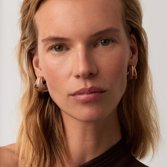 Hera Dome Double Ridge Medium Hoop Earrings | Mixed Metal Earrings Missoma 