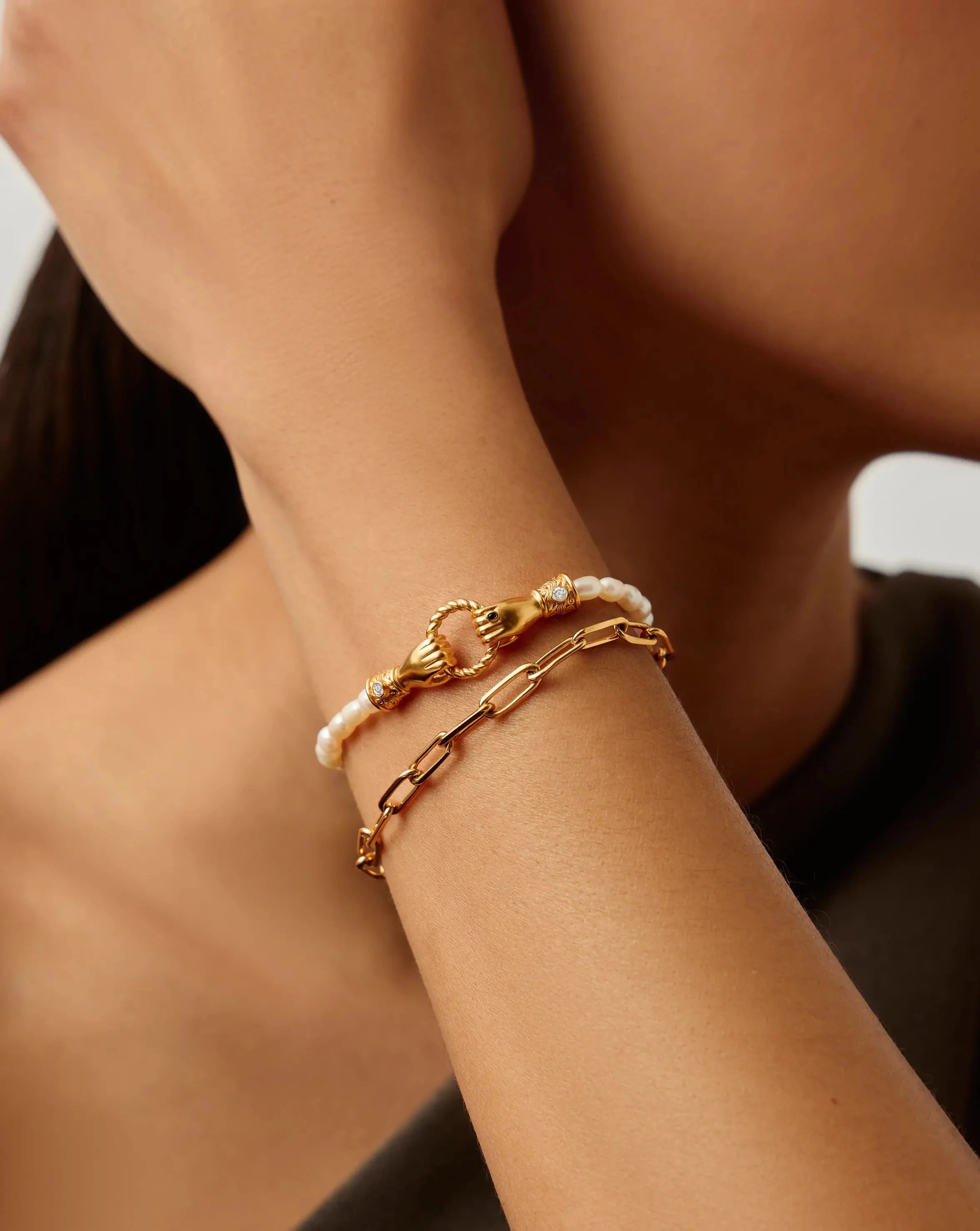 In Good Hands Pearl & Chain Bracelet Set | 18ct Gold Plated / Pearl & Black Onyx Bracelets Missoma 