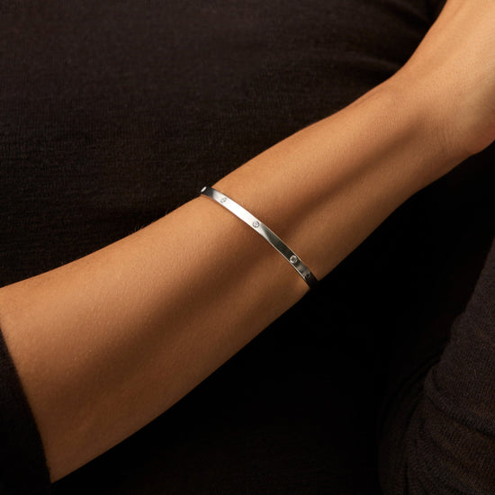 Interstellar Hinged Bangle | Sterling Silver/Cubic Zirconia Bracelets Missoma 