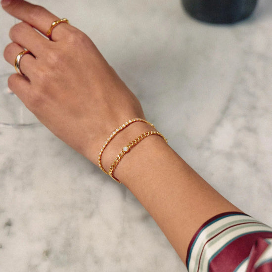 June Birthstone Chain Bracelet | 18ct Gold Plated Vermeil/Rainbow Moonstone Bracelets Missoma 