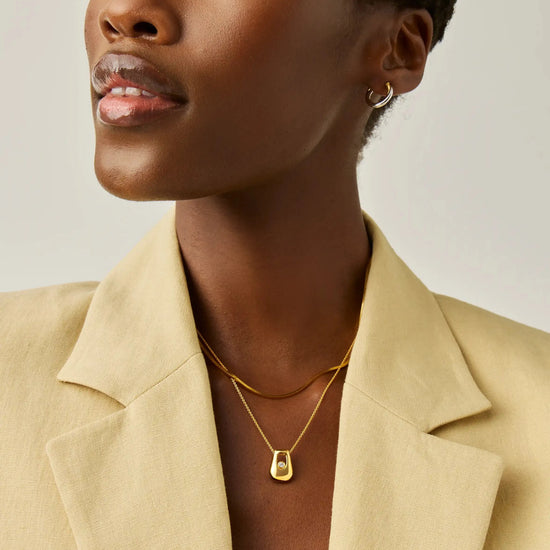 Lucy Williams Arco Pendant Necklace | 18ct Gold Vermeil Necklaces Missoma 