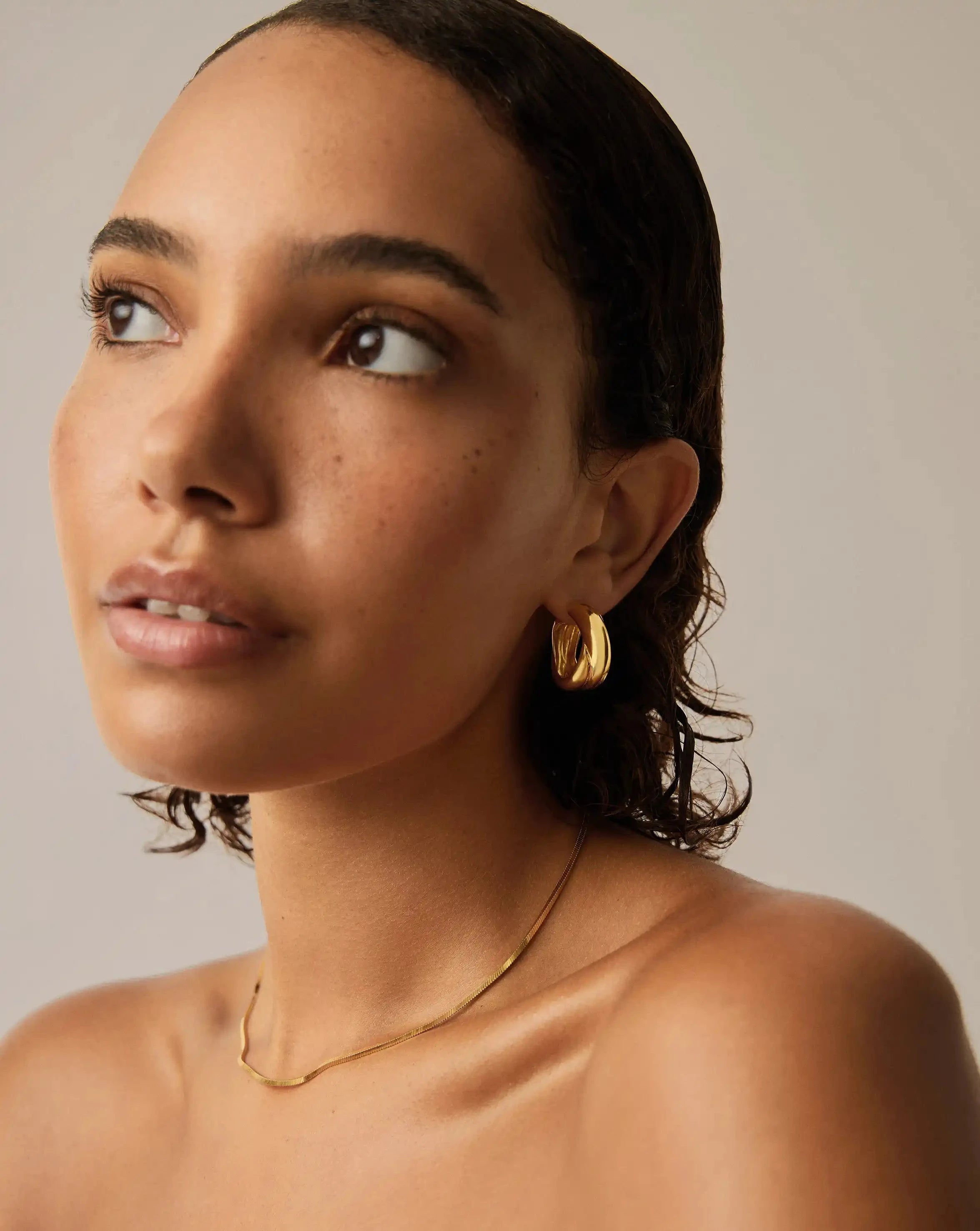 Lucy Williams Chunky Medium Entwine Hoop Earrings | 18ct Gold Plated Earrings Missoma 