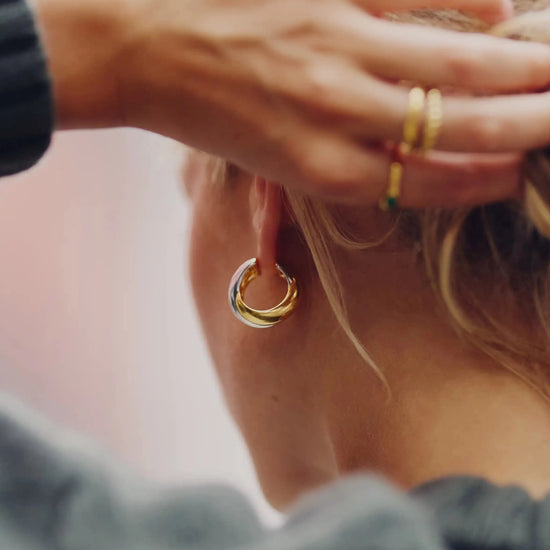 Lucy Williams Chunky Medium Entwine Hoop Earrings | Mixed Metal Earrings Missoma 