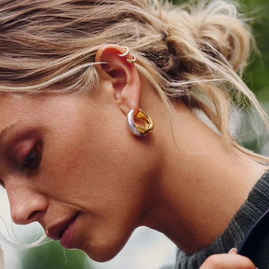 Lucy Williams Chunky Medium Entwine Hoop Earrings | Mixed Metal Earrings Missoma 