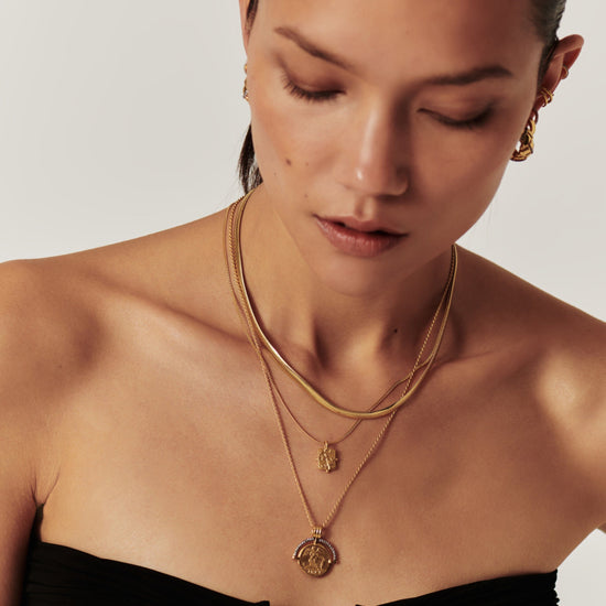 Lucy Williams Engravable Fortuna Arc Coin Pendant Necklace | 18ct Gold Plated/Cubic Zirconia Necklaces Missoma 