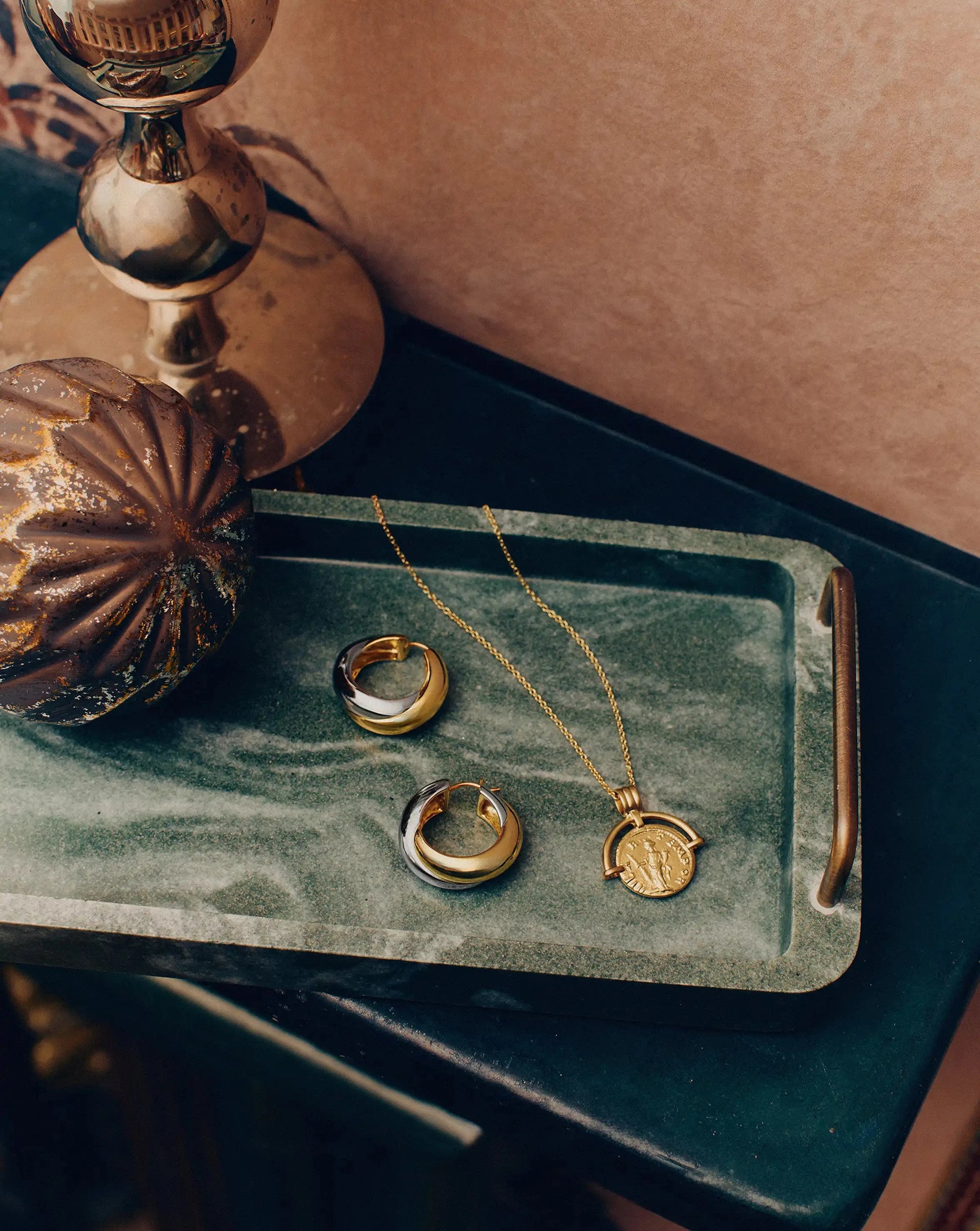 Lucy Williams Medium Engravable Roman Arc Coin Necklace | 18ct Gold Plated Necklaces Missoma 