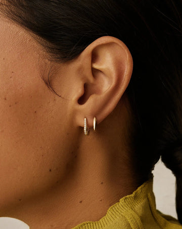 Lucy Williams Solid Gold Diamond Arco Huggies | 14ct Solid Gold/Lab Grown Diamonds Earrings Missoma 