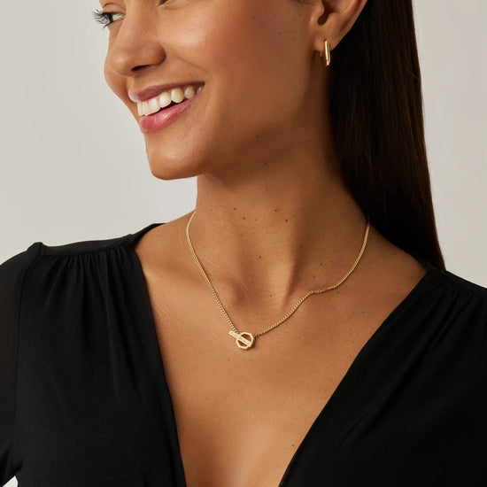 Lucy Williams T-Bar Hex Pendant Necklace | 18ct Gold Plated Necklaces Missoma 