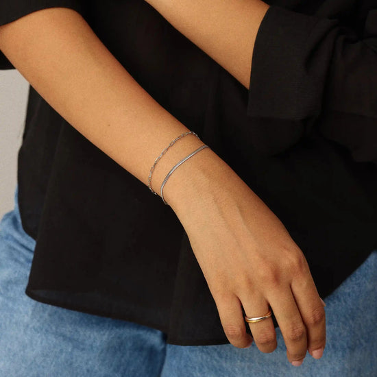 Mini Paperclip Chain Bracelet | Platinum Plated Bracelets Missoma 