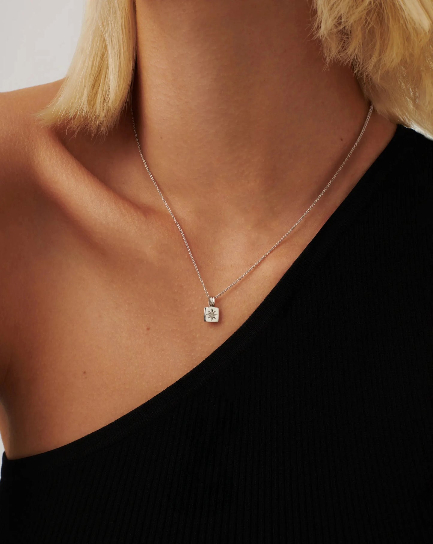 Mini Star Ridge Pendant Necklace | Sterling Silver Necklaces Missoma 